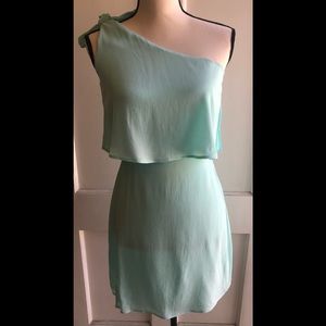 NWOT Le Lis Turquois One Shoulder Dress  Sz